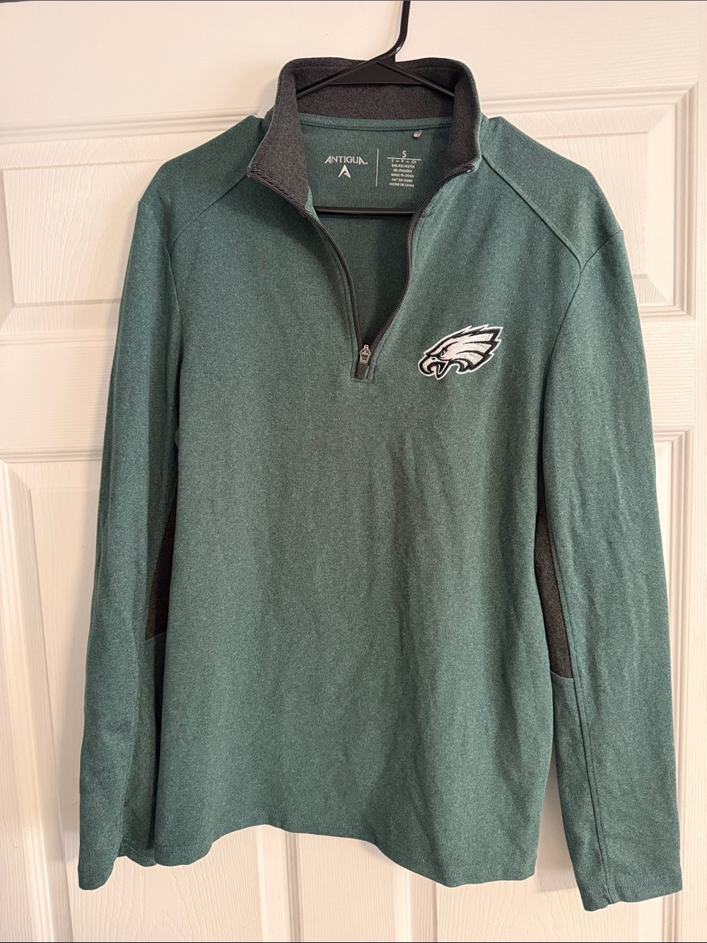Antigua men’s Small Philadelphia Eagles Forest Green Quarter-Zip Pullover